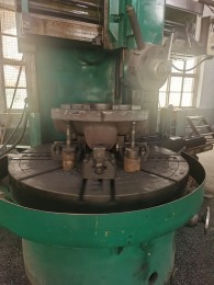 加(jia)工現場(chang)