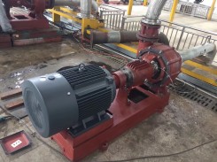 化(hua)工泵(beng)使用(yong)現場(chang)